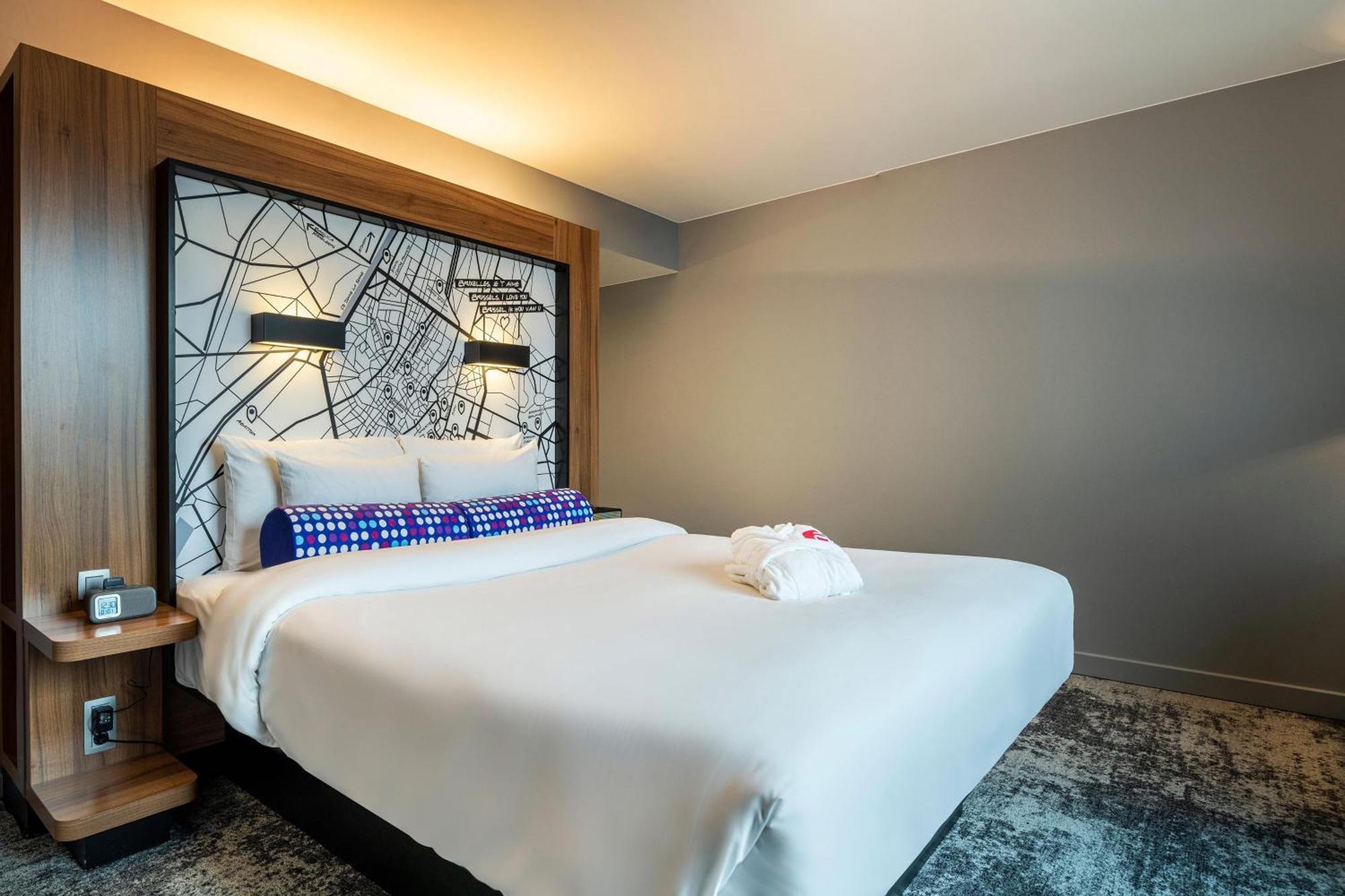 Aloft Schuman Hotel 3*